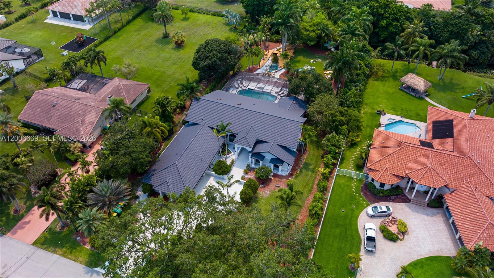 CHAMBERS LAND CO SUB NE1/ - Residential