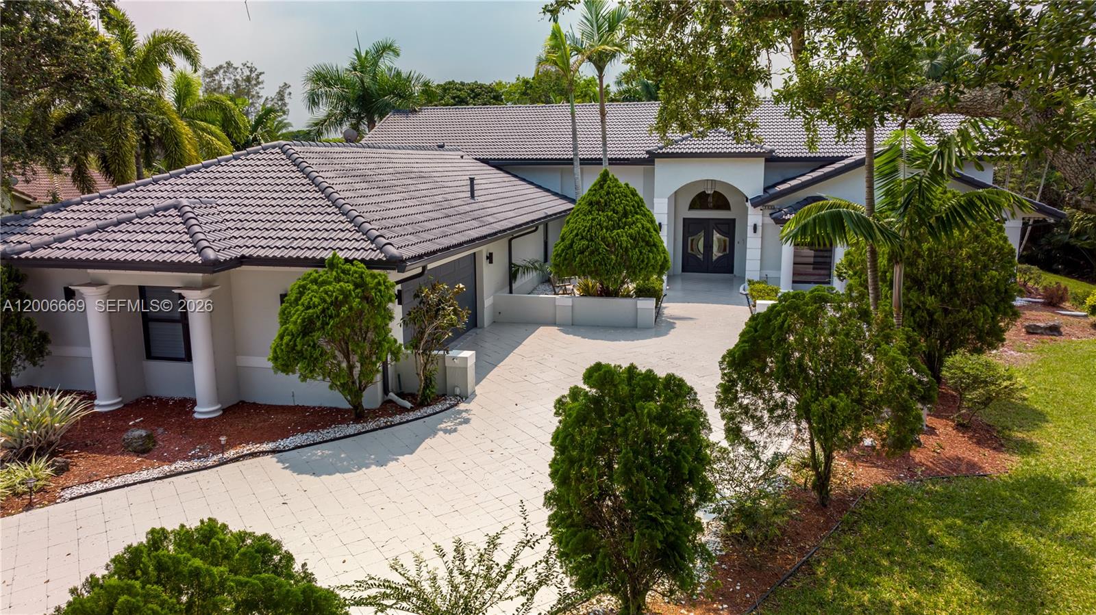 CHAMBERS LAND CO SUB NE1/ - Residential