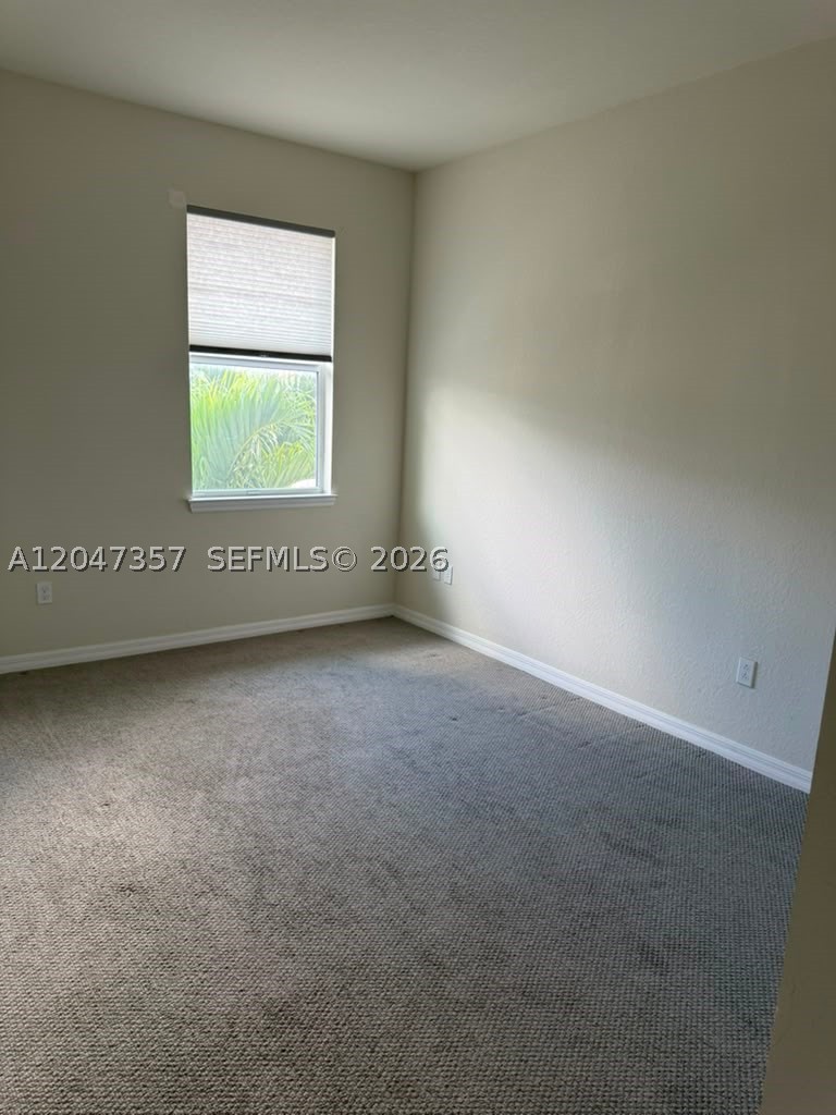 HILLCREST COUNTRY CLUB NO - Residential Lease