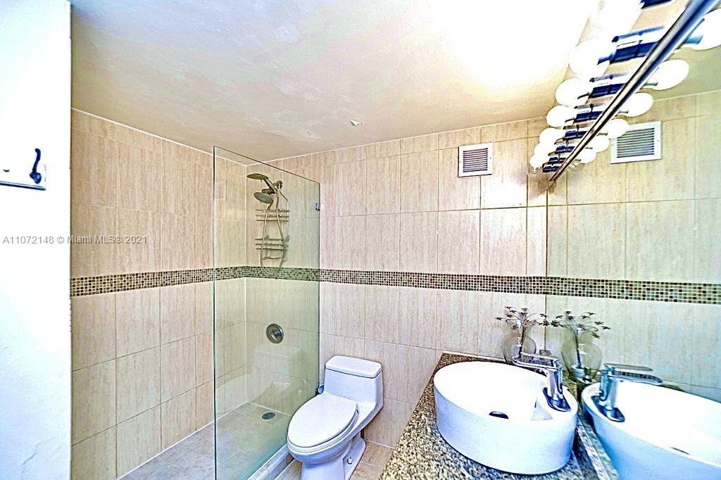 MIRADOR 1200 CONDO - Residential