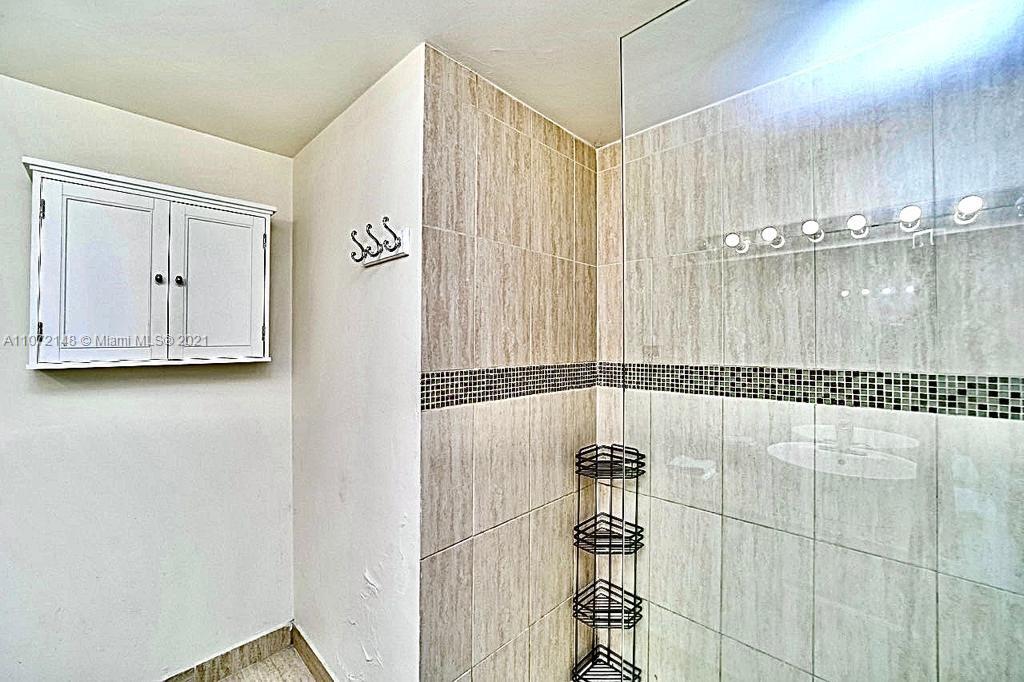 MIRADOR 1200 CONDO - Residential