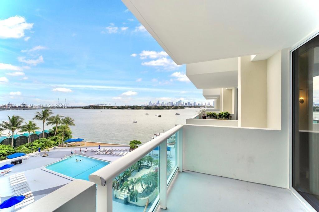 MIRADOR 1200 CONDO - Residential