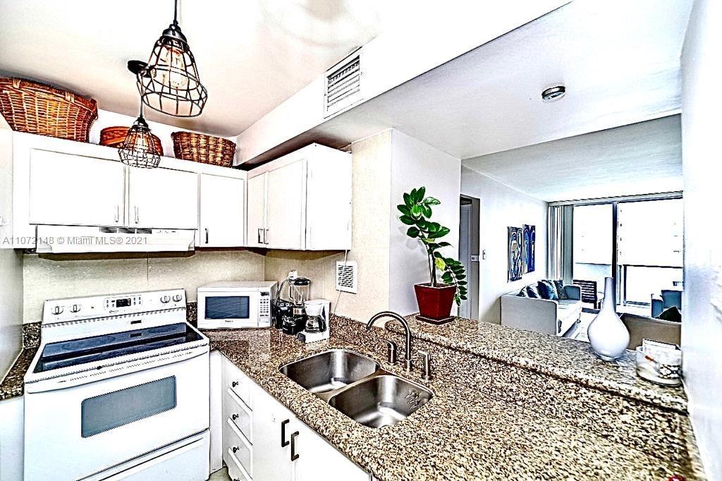 MIRADOR 1200 CONDO - Residential