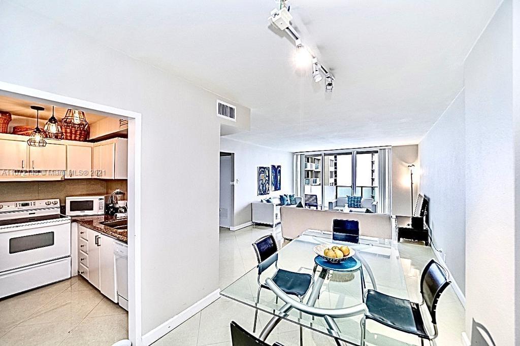 MIRADOR 1200 CONDO - Residential