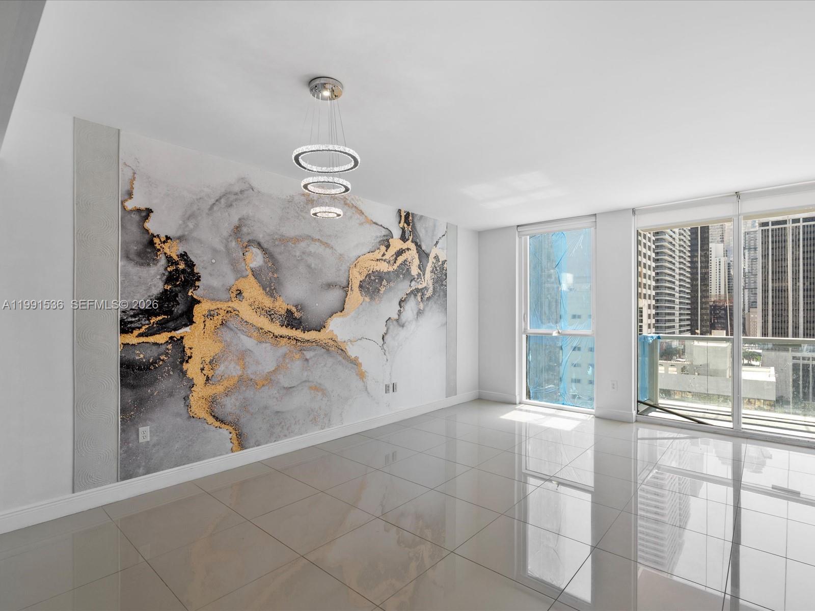 VIZCAYNE NORTH CONDO - Residential