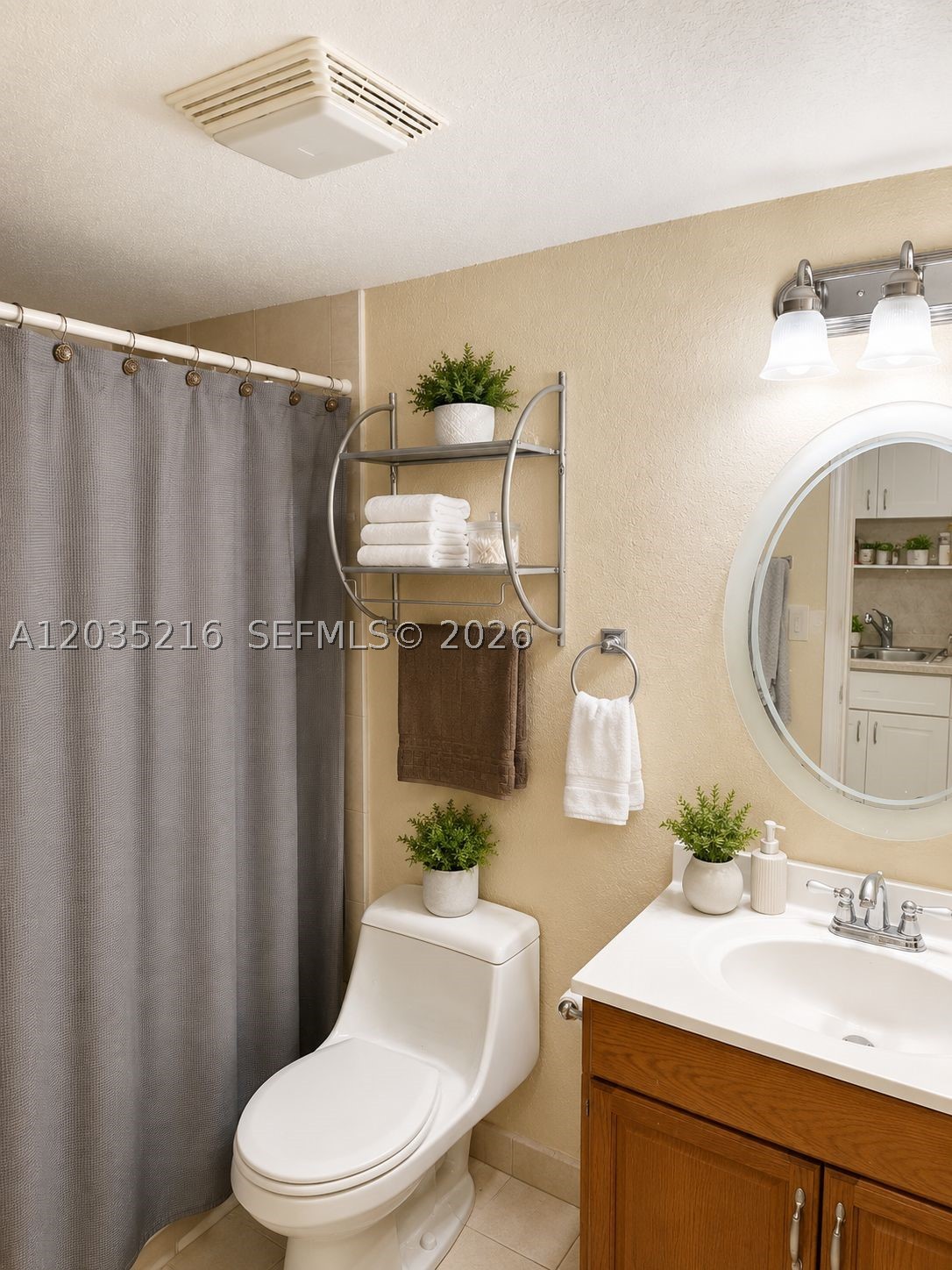 THE AVENTURA BEACH CLUB C - Residential