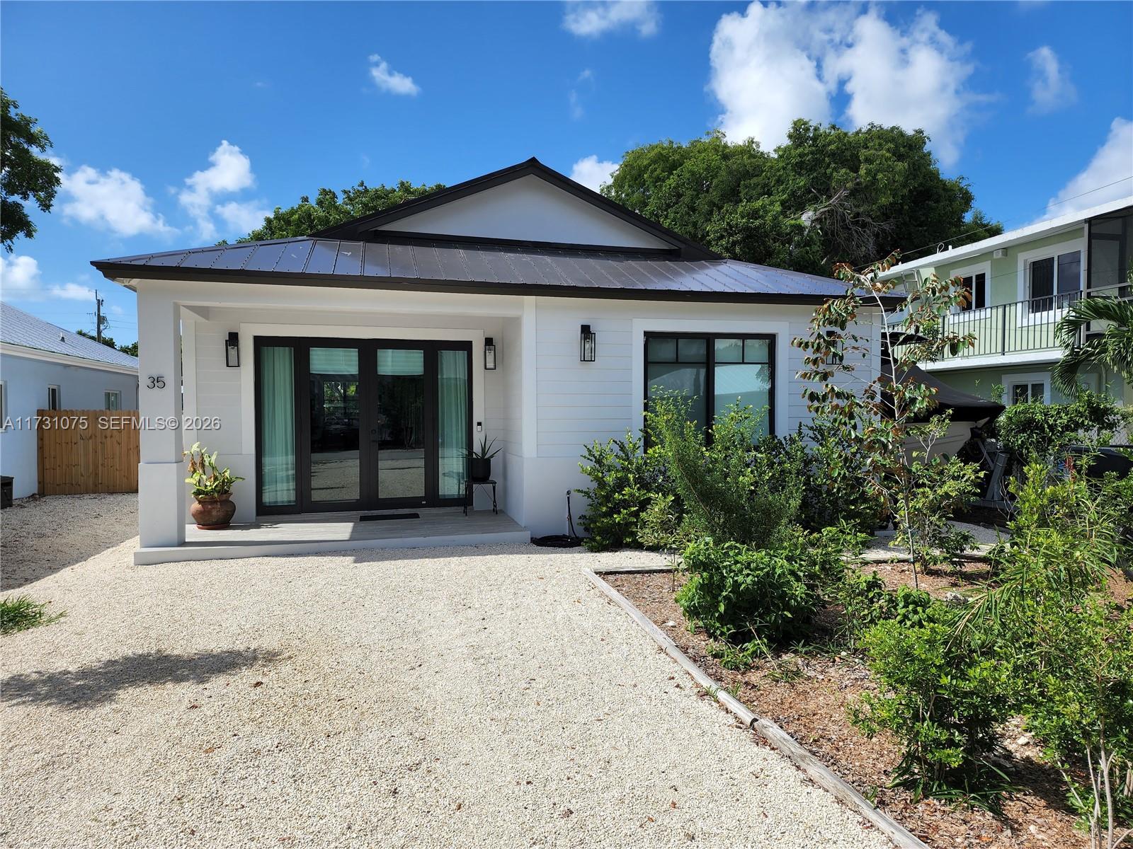 Largo Sound Park - Residential