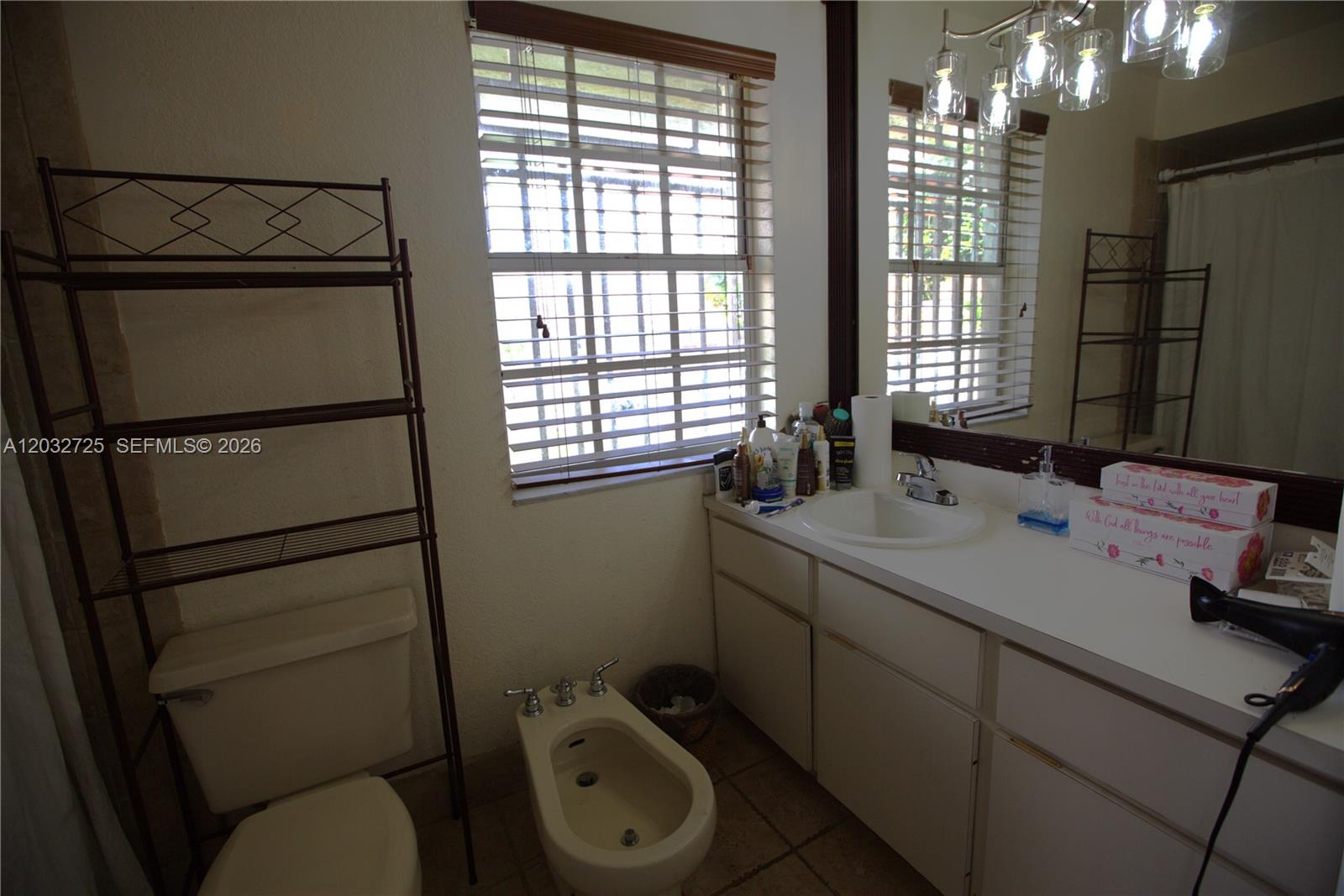 SUNSET HARBOUR SEC IV - Residential Lease
