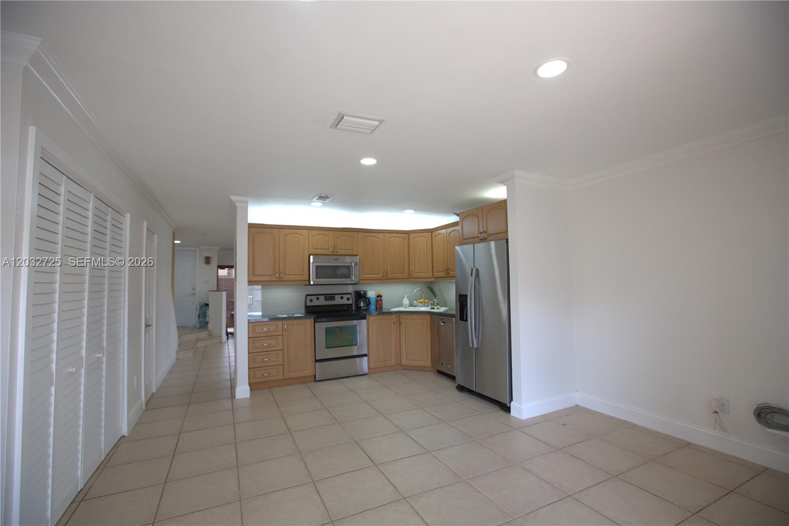 SUNSET HARBOUR SEC IV - Residential Lease