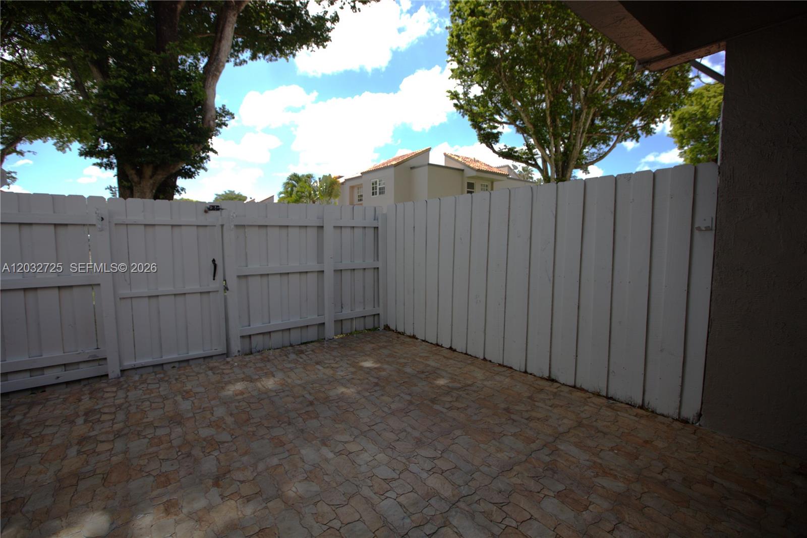 SUNSET HARBOUR SEC IV - Residential Lease