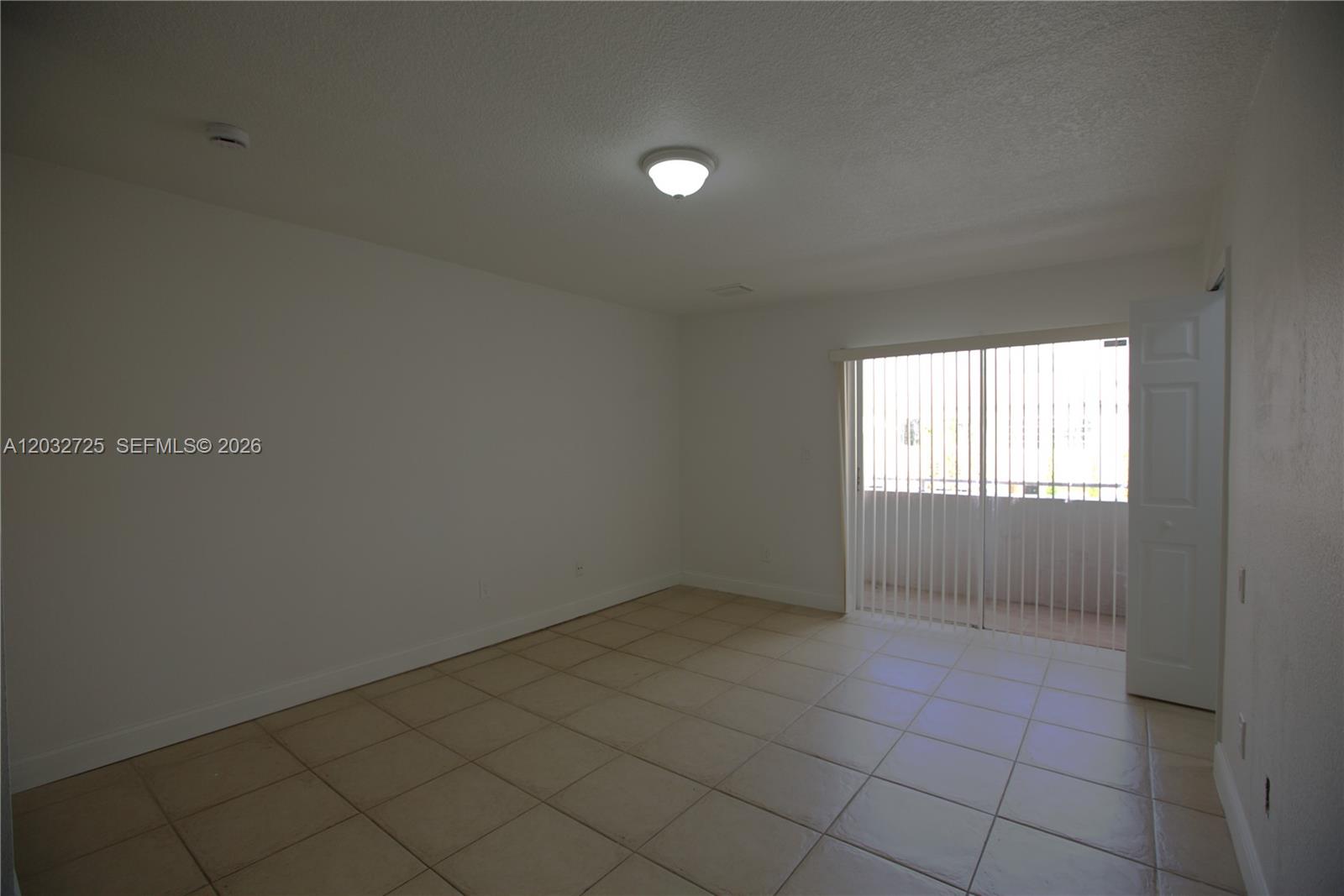 SUNSET HARBOUR SEC IV - Residential Lease