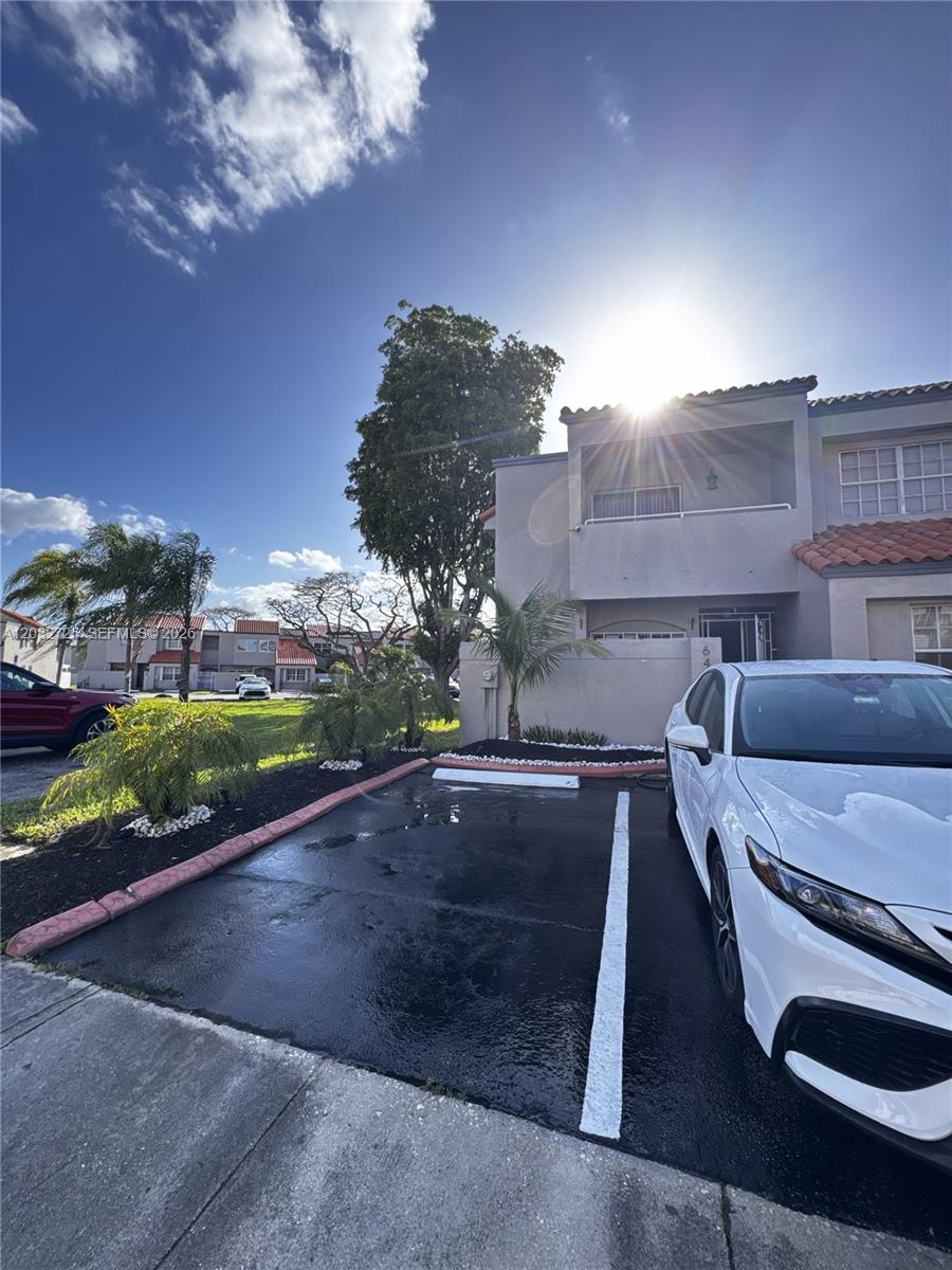 SUNSET HARBOUR SEC IV - Residential Lease