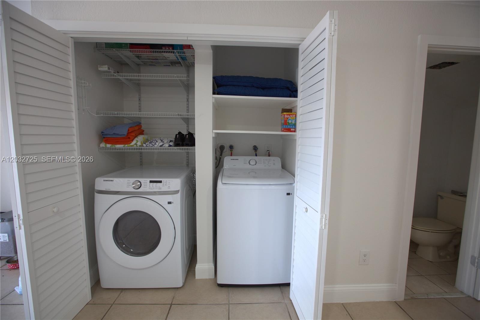 SUNSET HARBOUR SEC IV - Residential Lease