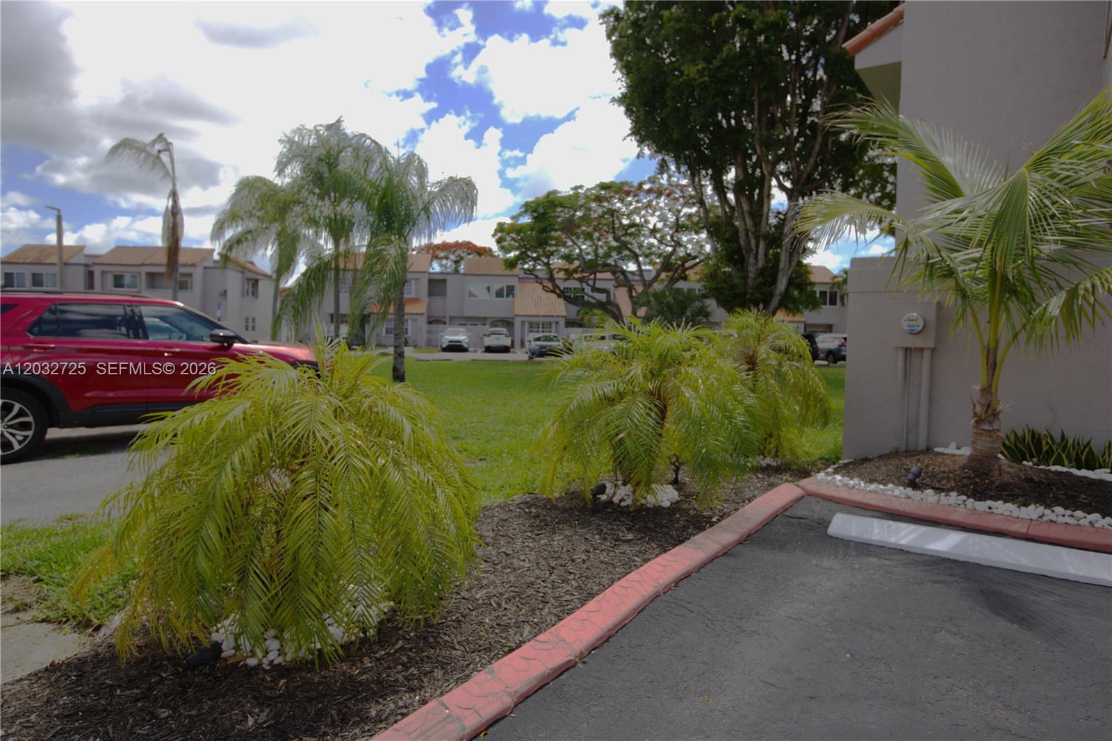 SUNSET HARBOUR SEC IV - Residential Lease
