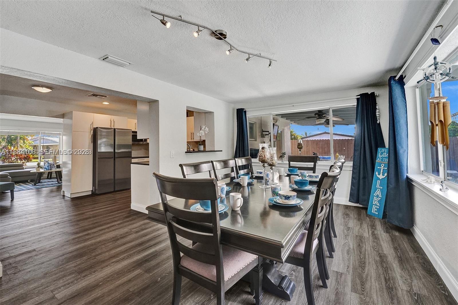 DAVIS ISLES SEC 5 - Residential