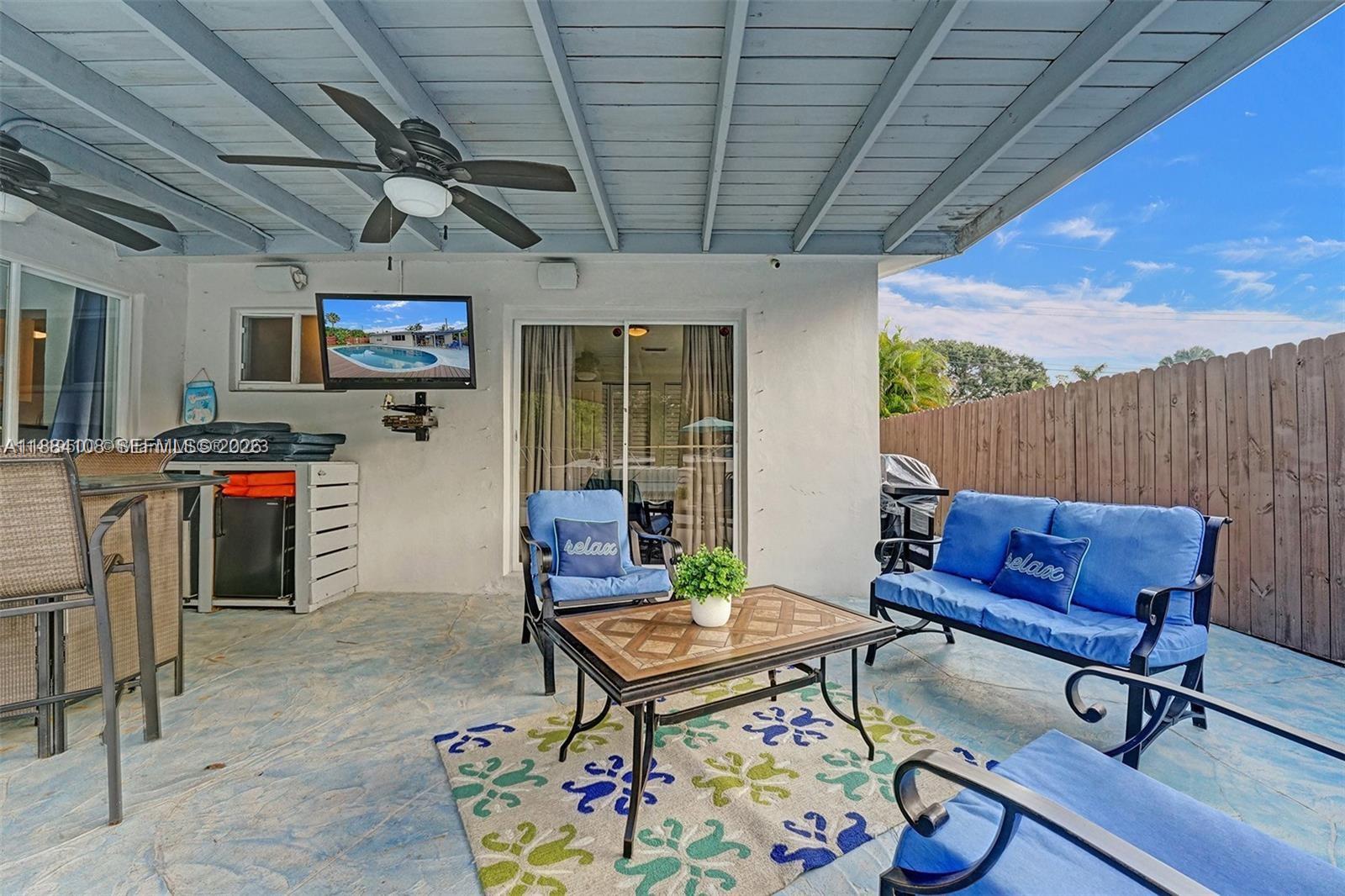 DAVIS ISLES SEC 5 - Residential