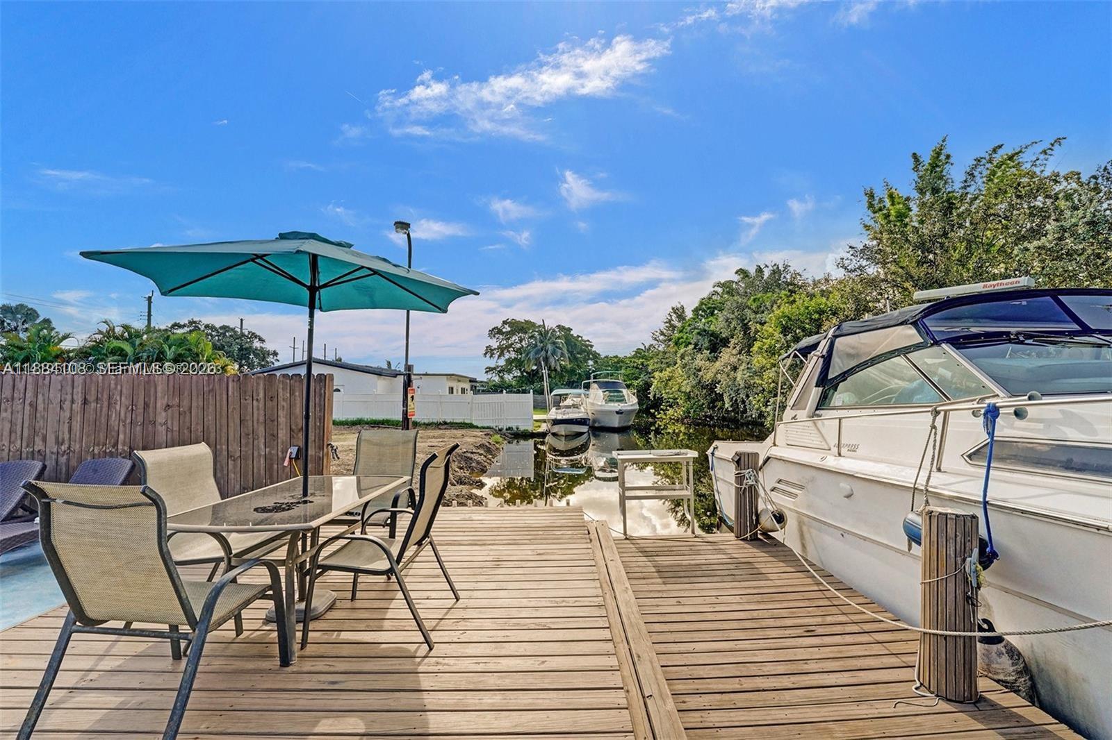 DAVIS ISLES SEC 5 - Residential