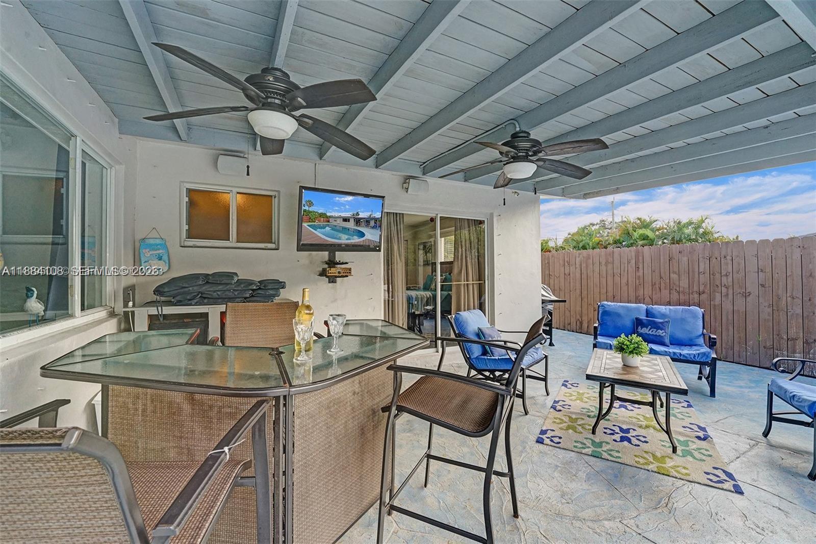 DAVIS ISLES SEC 5 - Residential