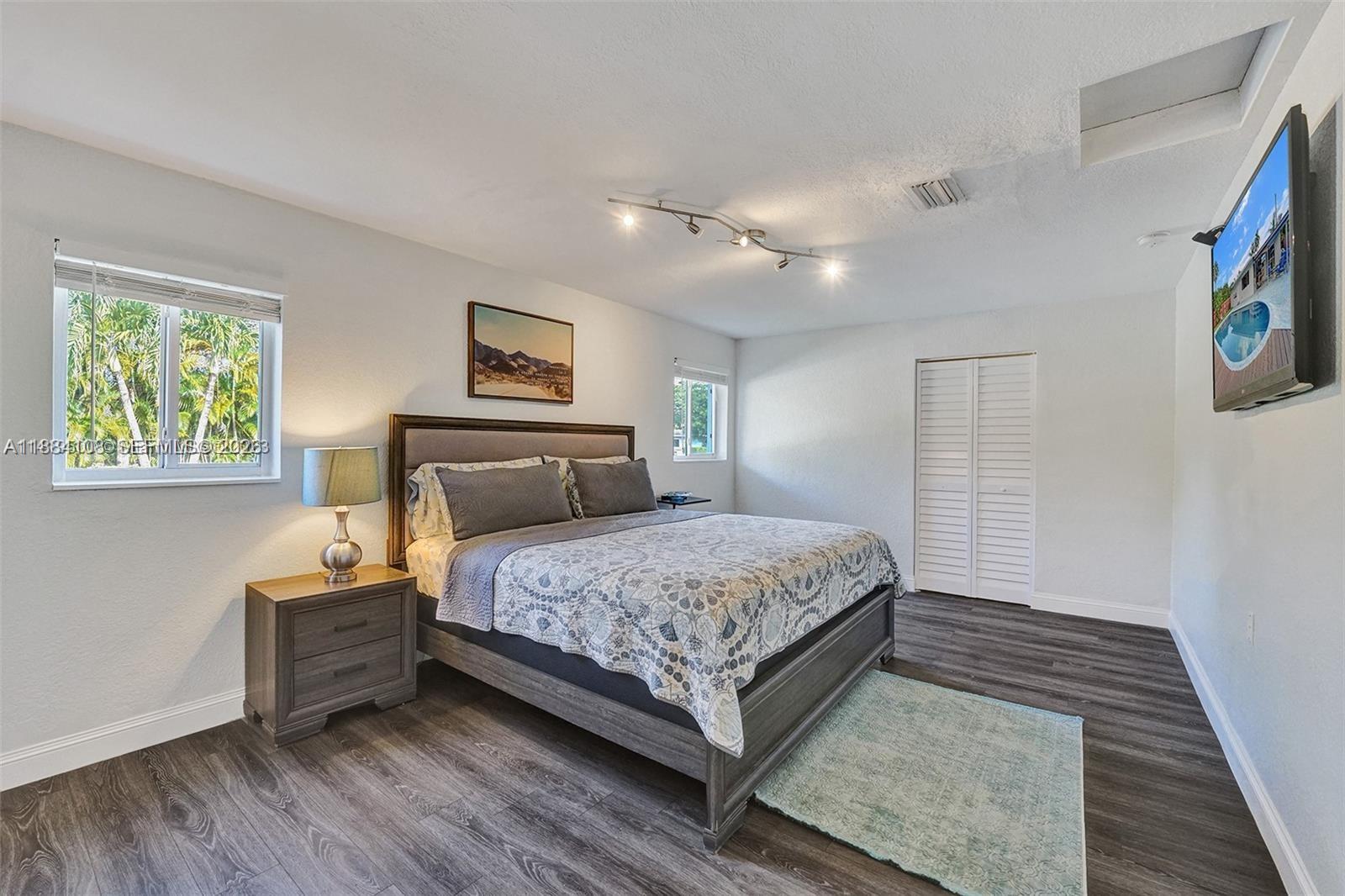 DAVIS ISLES SEC 5 - Residential
