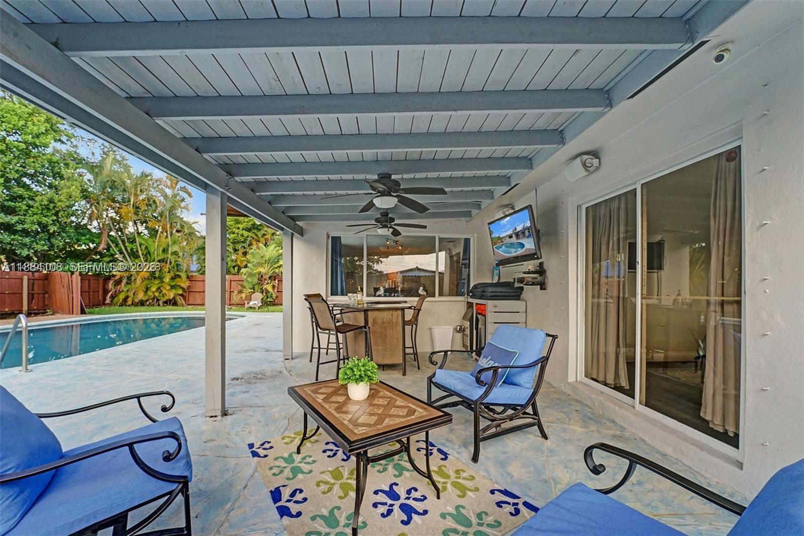DAVIS ISLES SEC 5 - Residential