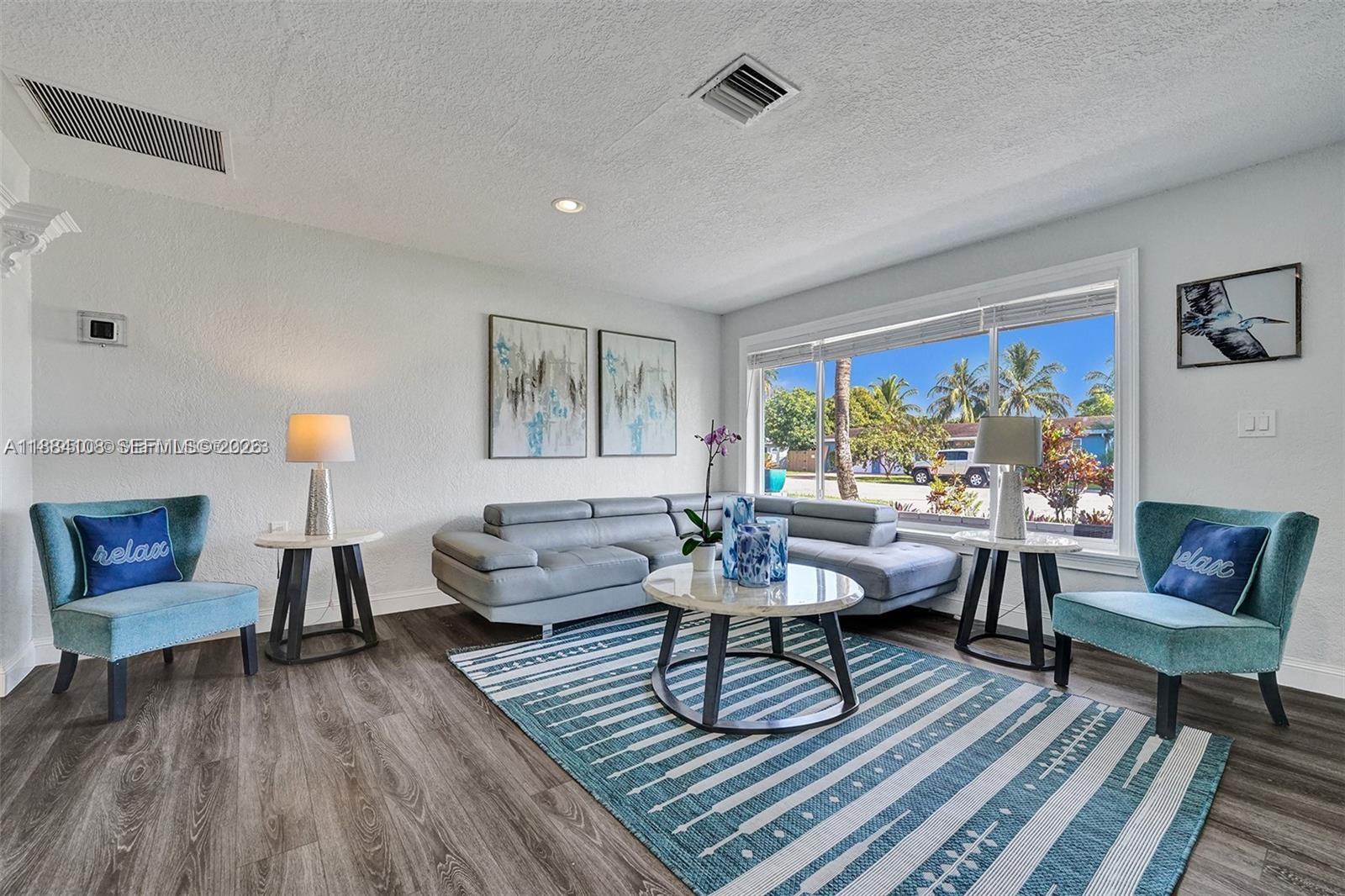 DAVIS ISLES SEC 5 - Residential
