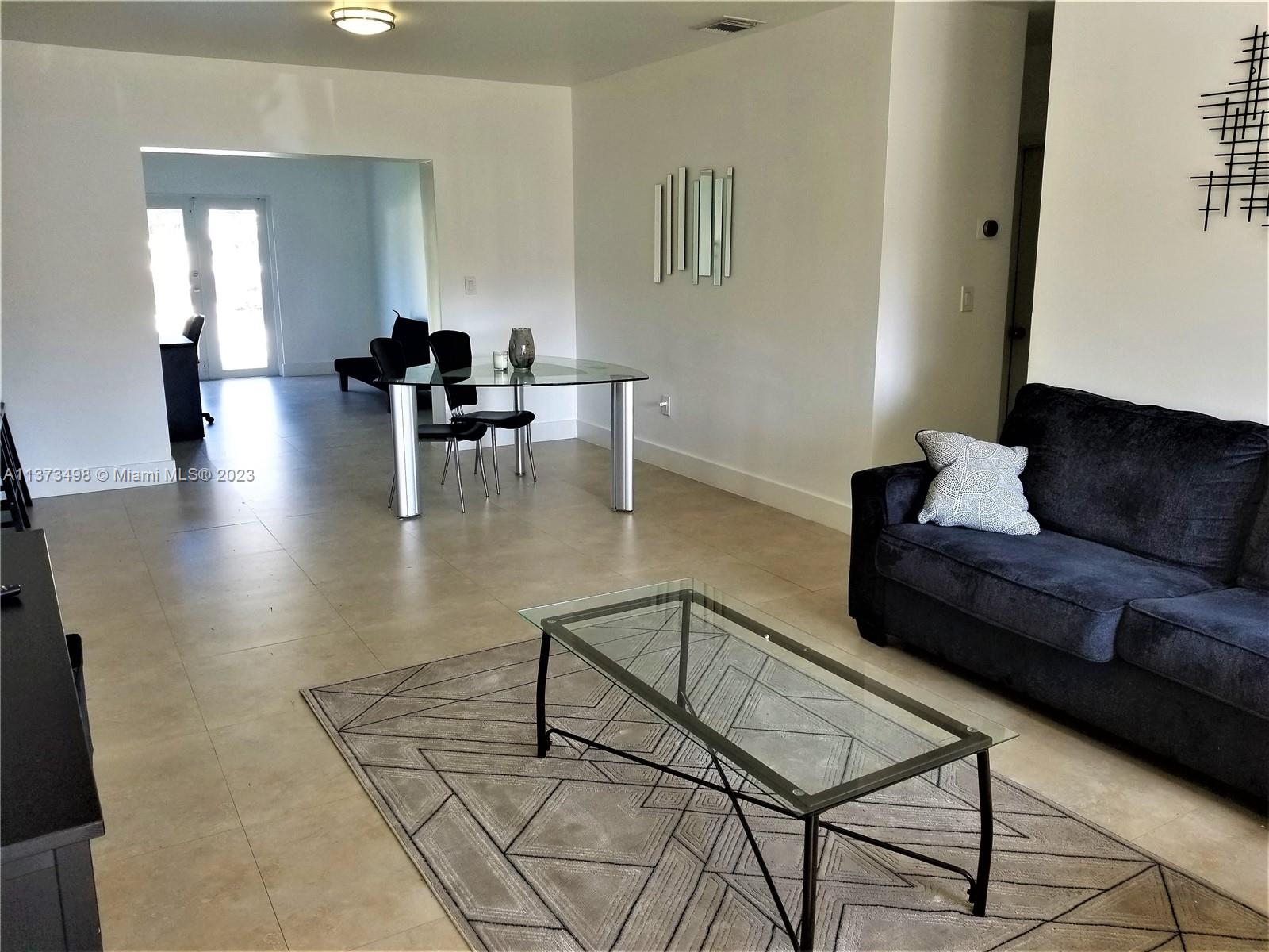 GRAPELAND HGTS - Residential Lease