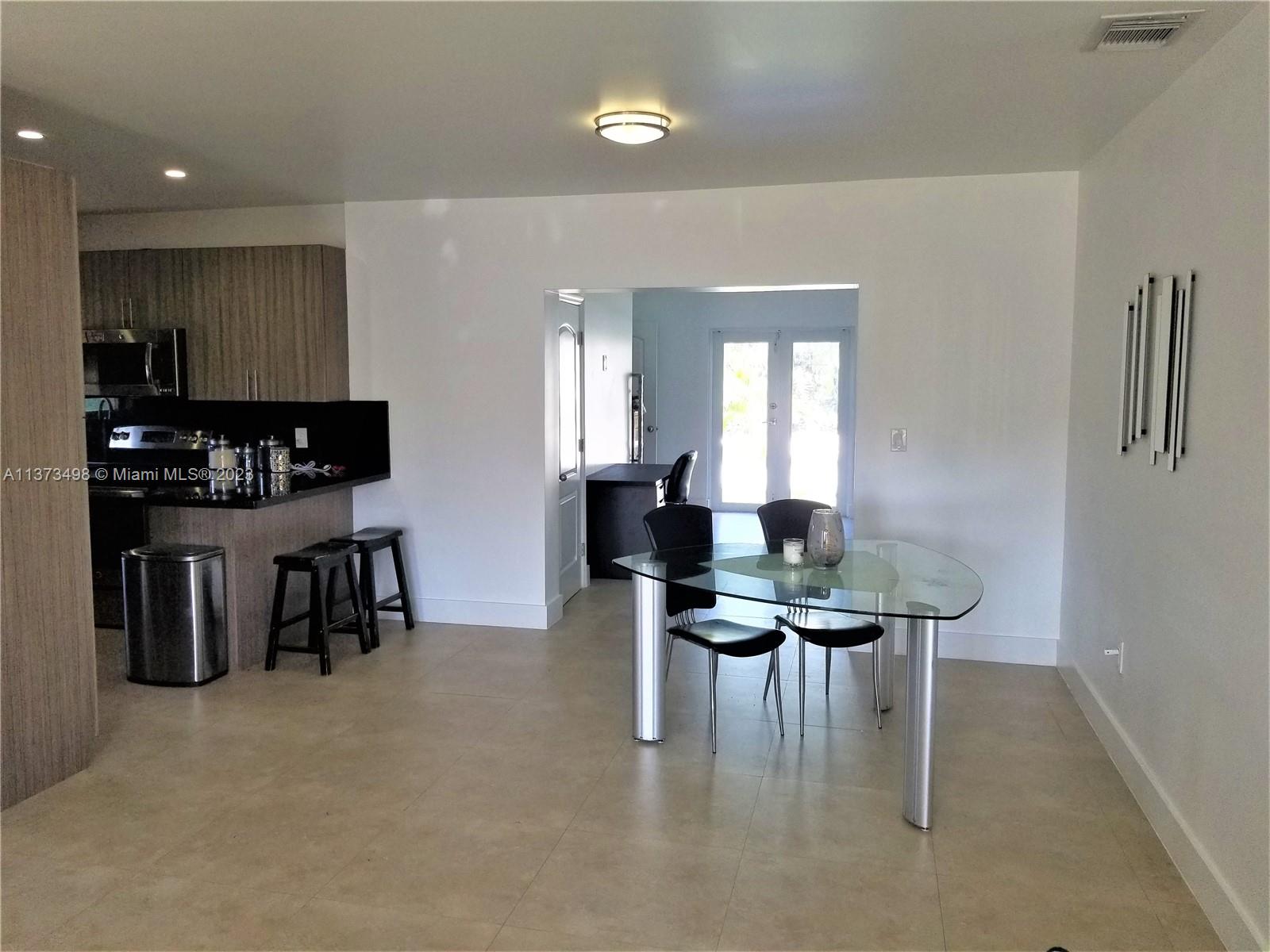 GRAPELAND HGTS - Residential Lease