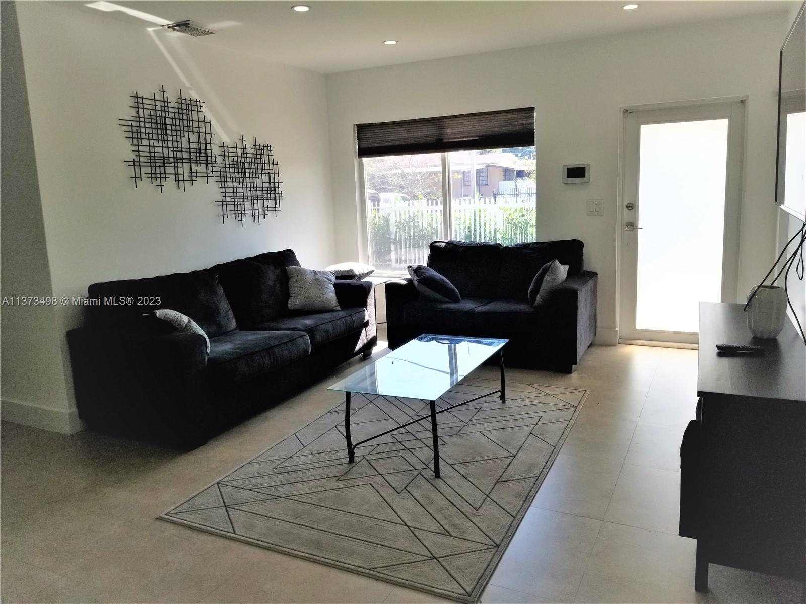 GRAPELAND HGTS - Residential Lease