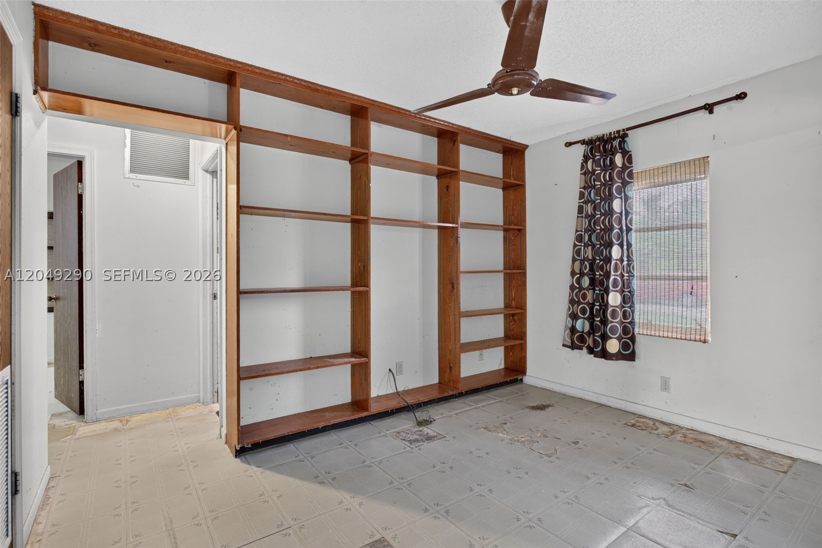 NORTH LAUDERDALE VILLAGE - Residential
