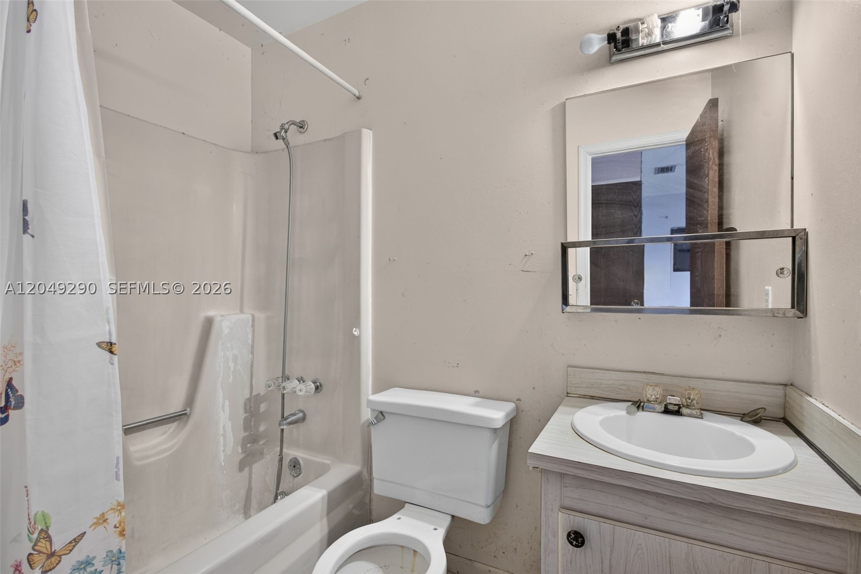 NORTH LAUDERDALE VILLAGE - Residential