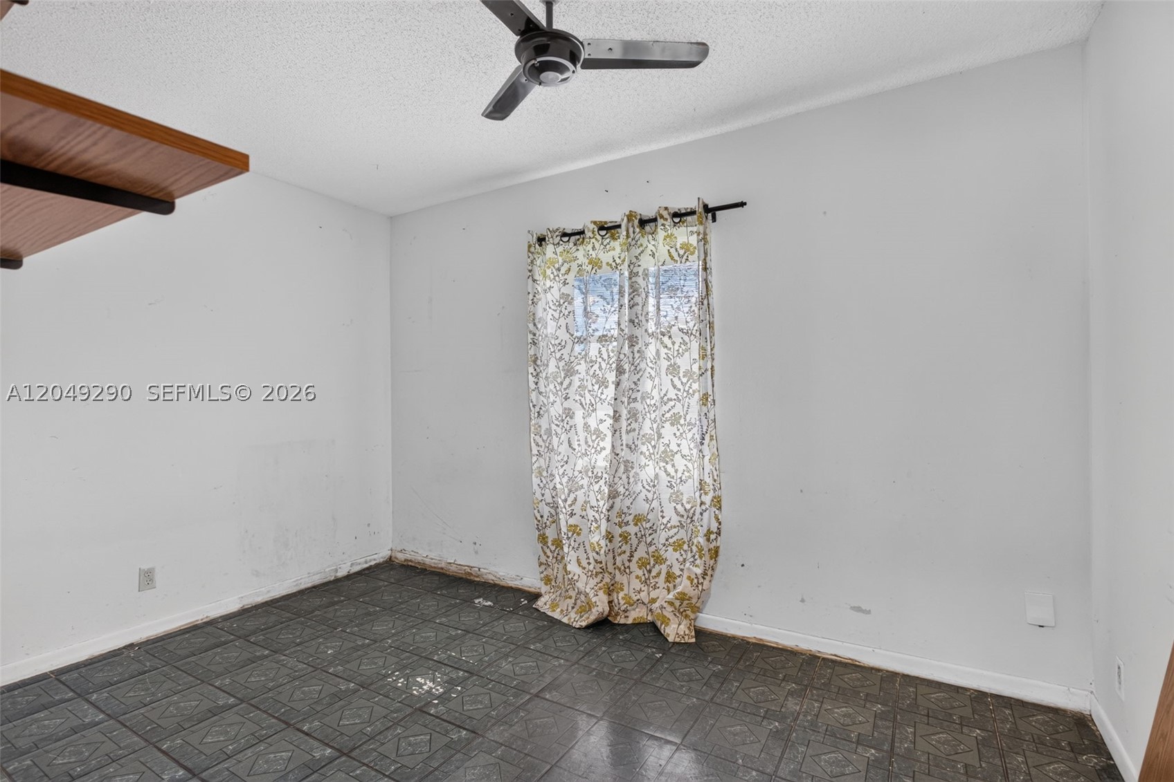 NORTH LAUDERDALE VILLAGE - Residential