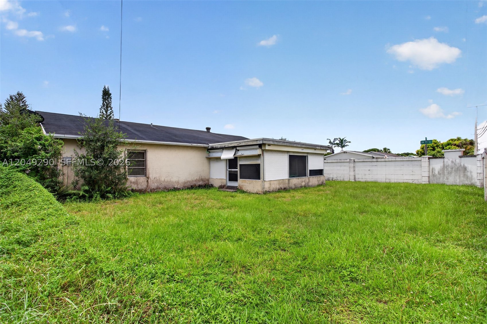 NORTH LAUDERDALE VILLAGE - Residential