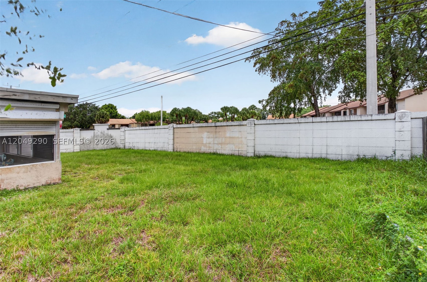 NORTH LAUDERDALE VILLAGE - Residential