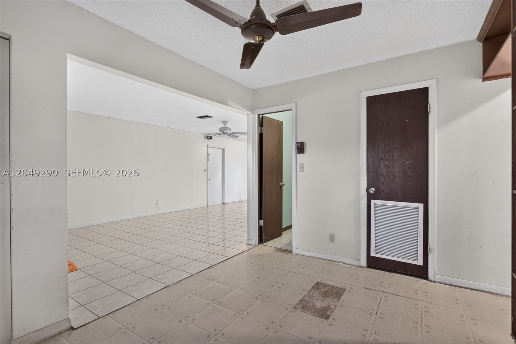 NORTH LAUDERDALE VILLAGE - Residential