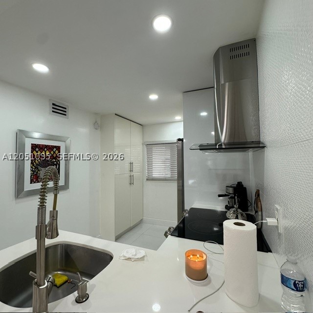 PINE LAKE VILLAGE CONDO - Residential Lease