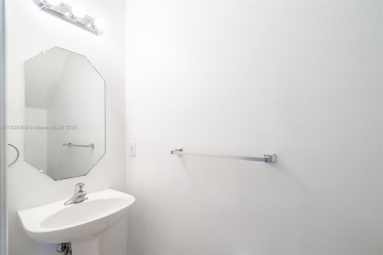 TUSCANY 3 CONDO - Residential Lease