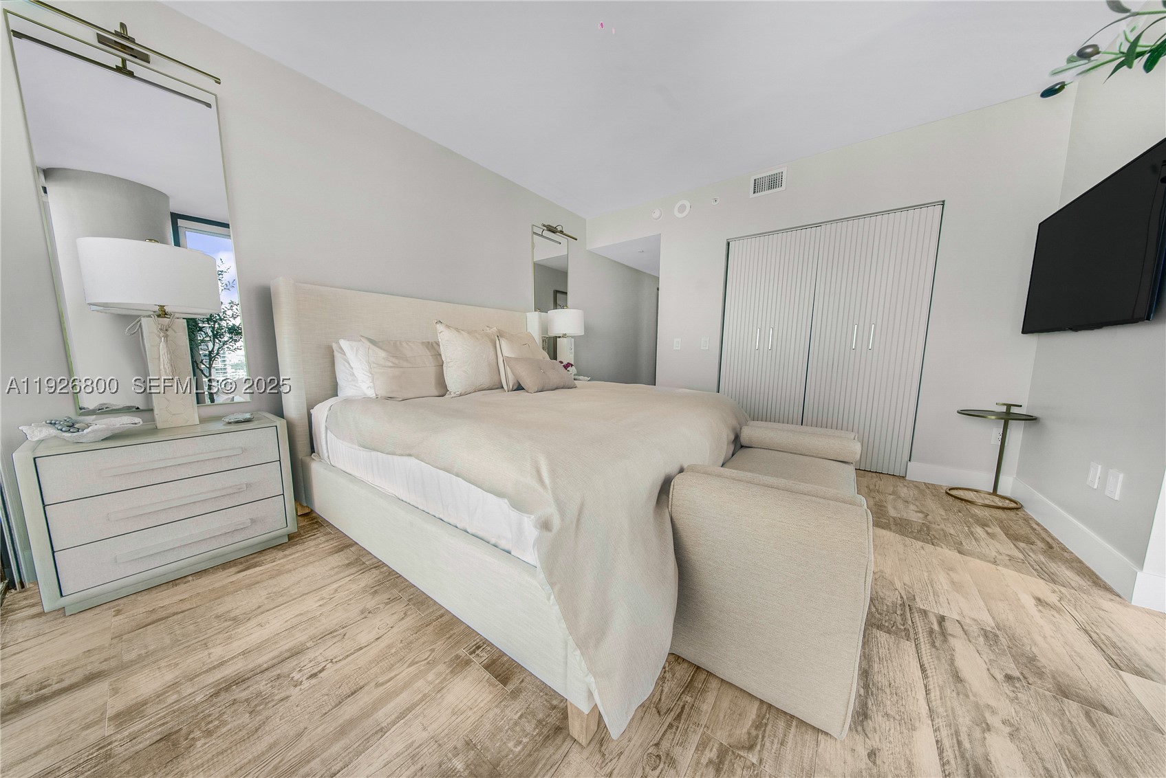 Paraiso Bay Condo - Residential