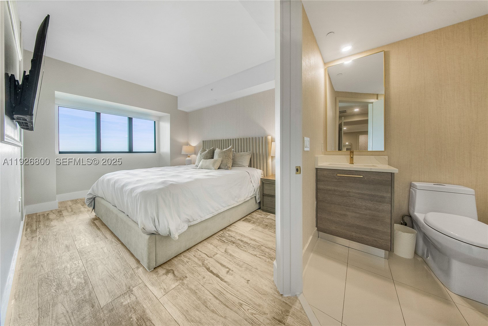 Paraiso Bay Condo - Residential