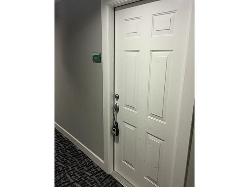 THE SAIL CONDO - Residential Lease