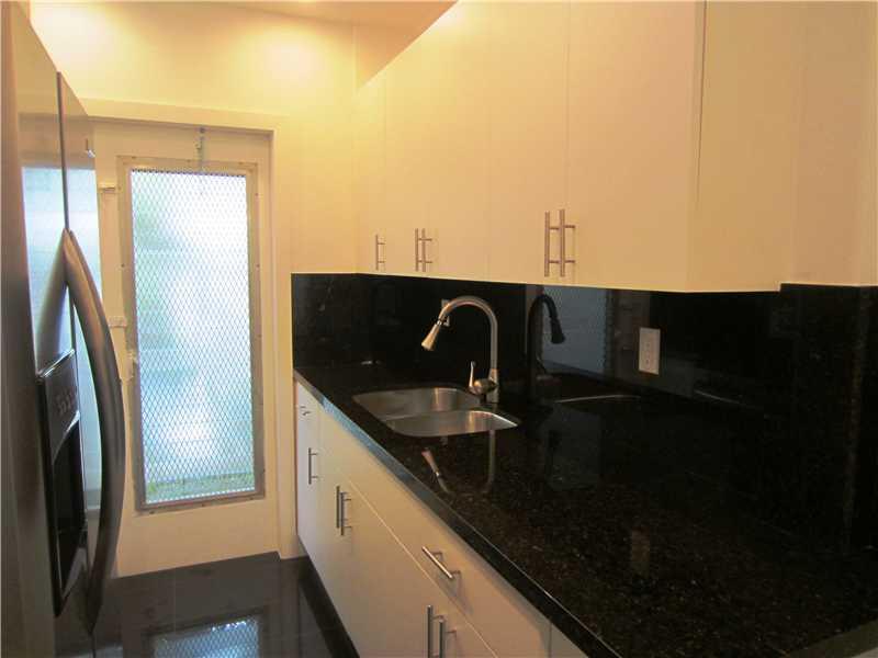 THE BEVERLY ARMS CONDO - Residential Lease
