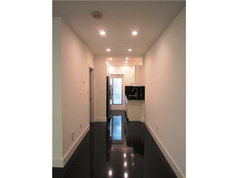 THE BEVERLY ARMS CONDO - Residential Lease