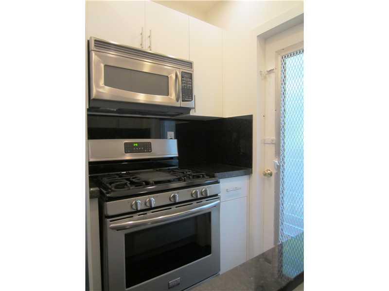 THE BEVERLY ARMS CONDO - Residential Lease