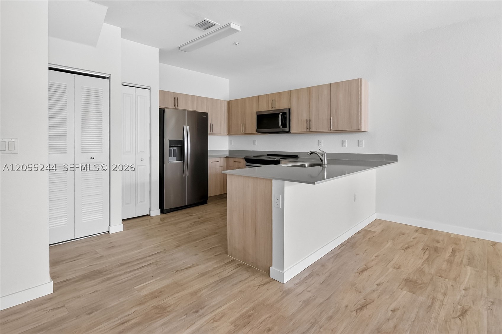 CENTURY PARK SOUTH - Residential