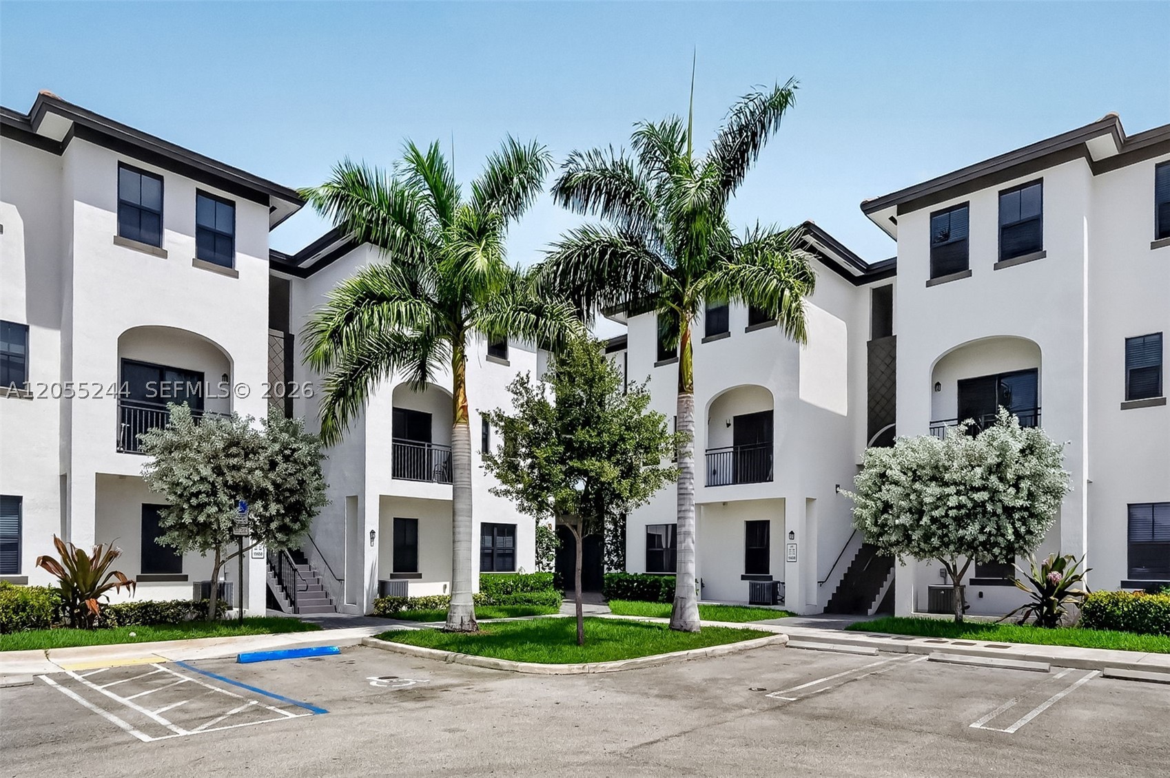 CENTURY PARK SOUTH - Residential