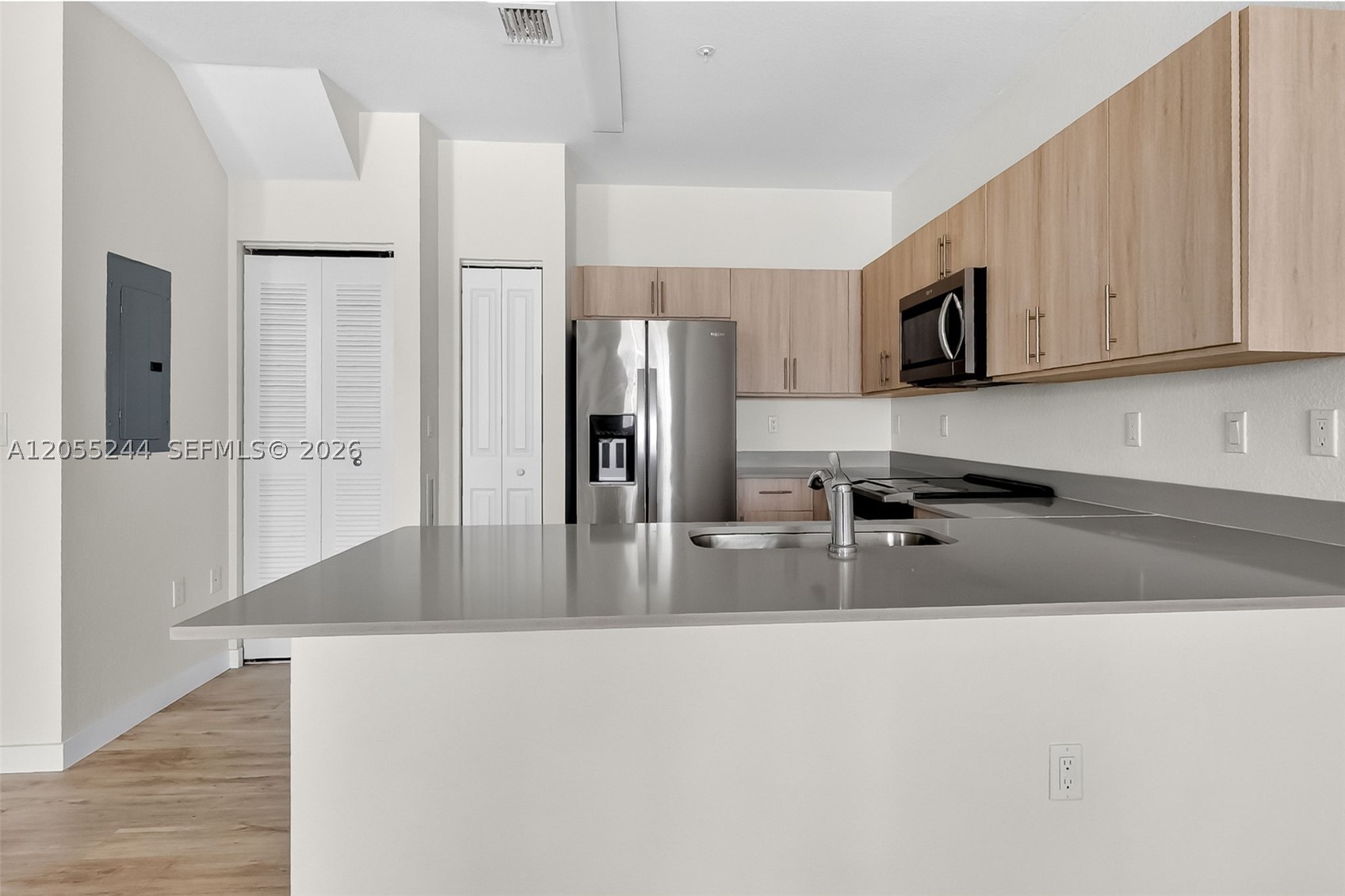 CENTURY PARK SOUTH - Residential