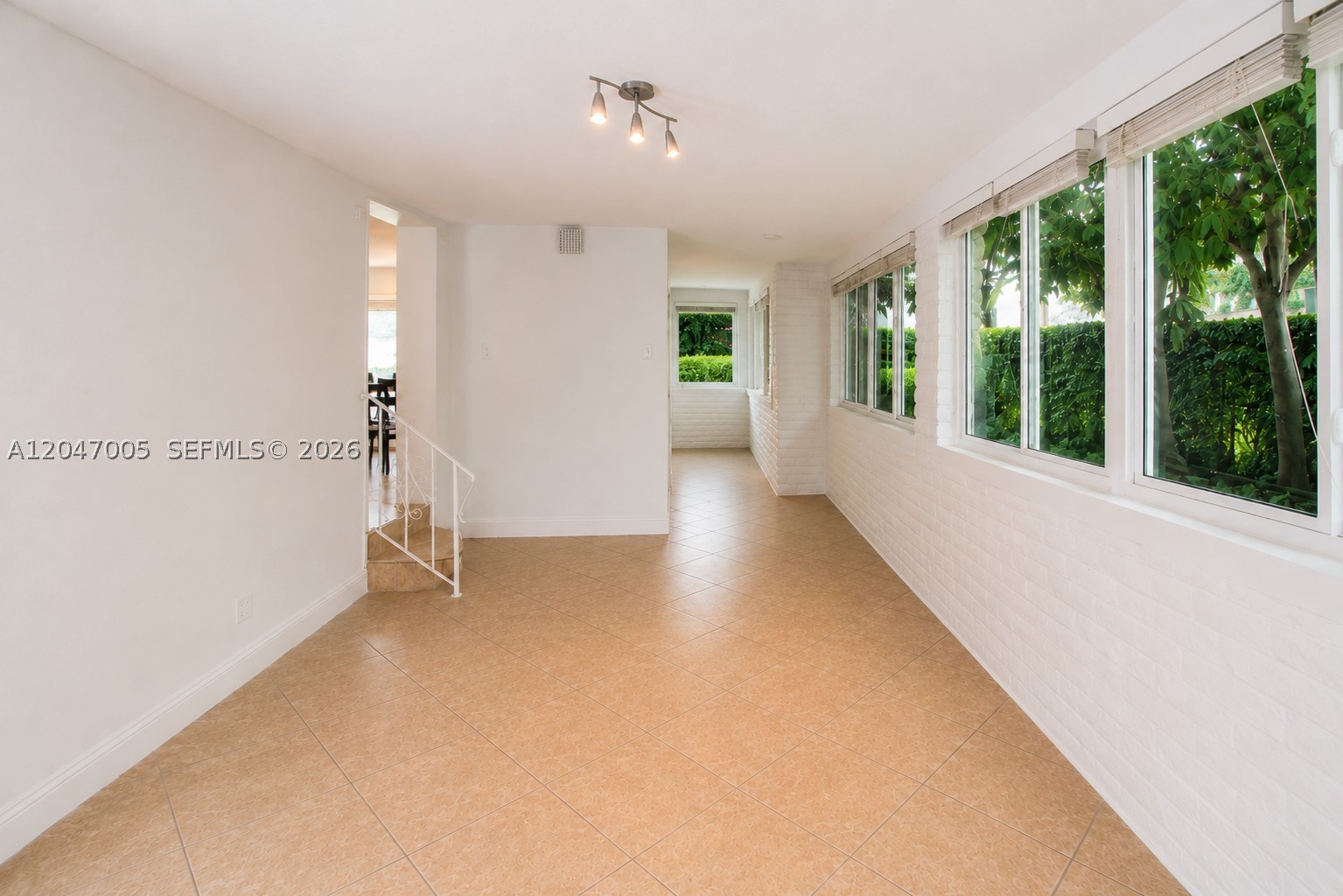 MIAMI SHORES EXTENSION - Residential