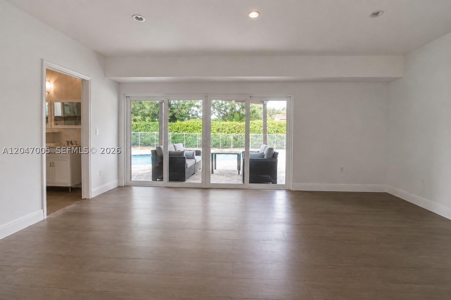 MIAMI SHORES EXTENSION - Residential