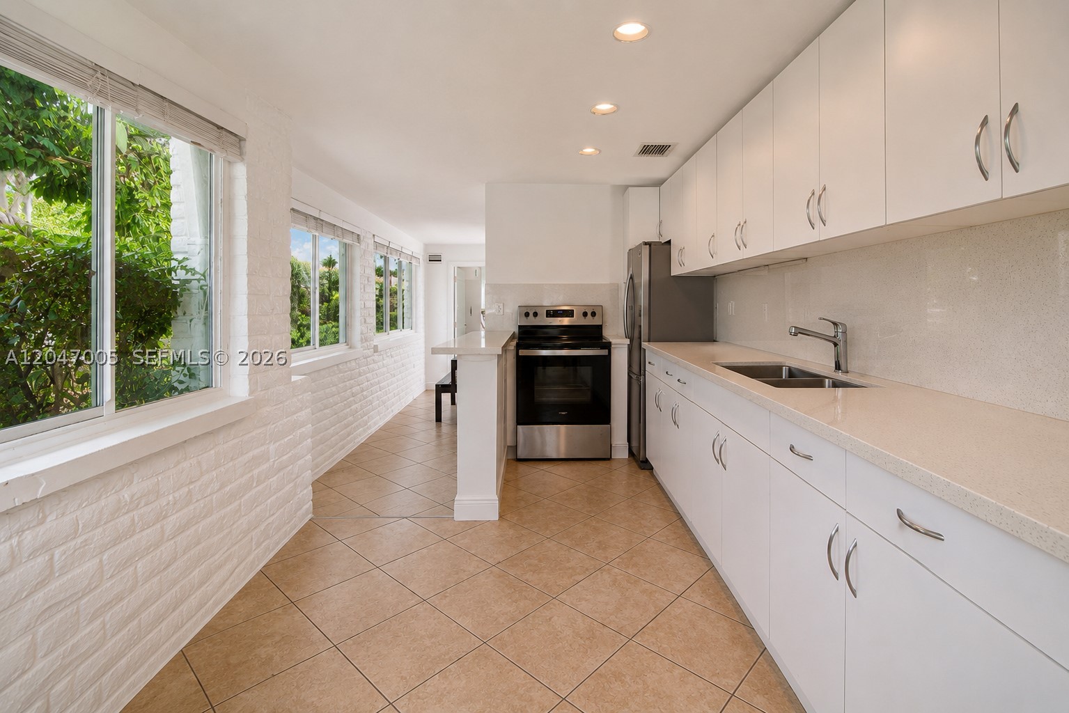 MIAMI SHORES EXTENSION - Residential