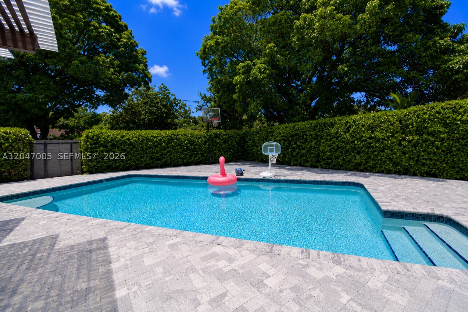 MIAMI SHORES EXTENSION - Residential