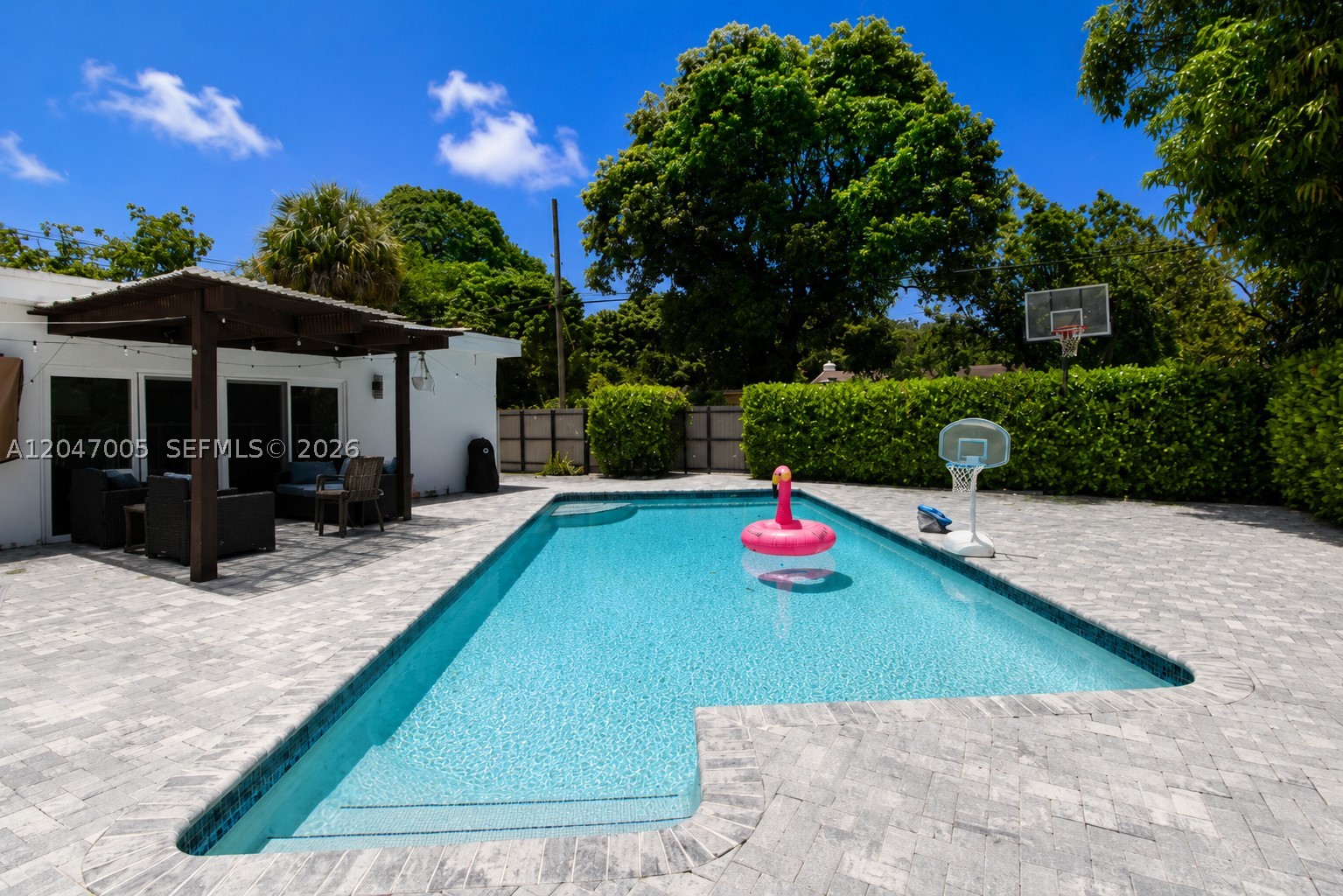 MIAMI SHORES EXTENSION - Residential